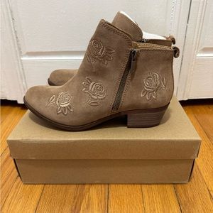 Lucky Brand Flower Boots